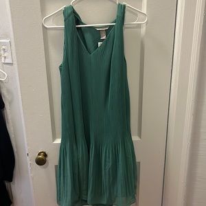 Green H&M dress